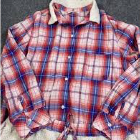 Victoria's Secret Sherpa Plaid Pajama Set - Picture 6 of 10